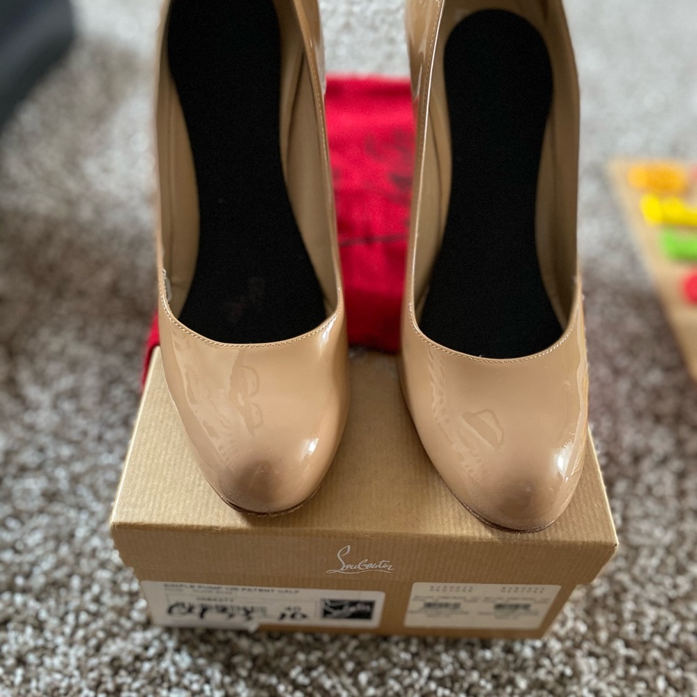 Christian Louboutin Nude Patent Leather Pumps